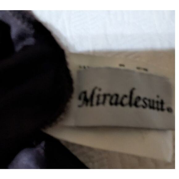 Miraclesuit one piece12 Espresso Brown Ring accent Draped Tummy control EUC - Picture 2 of 6